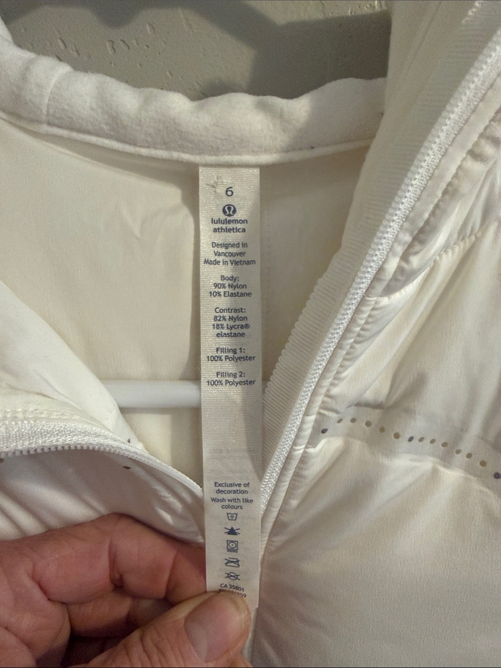 lululemon athletica White Lightweight Hooded Half-Zip Utility Jacket - Picture 2 of 11